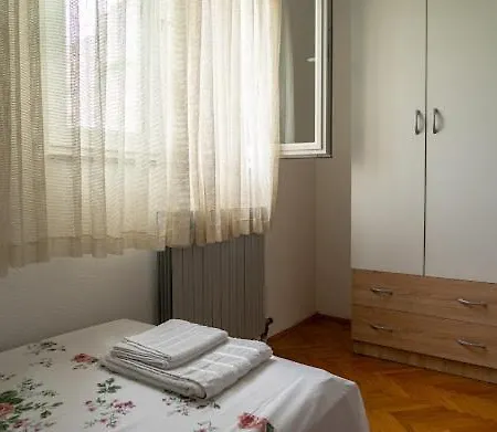 Apartman Luka شقة