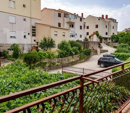 Apartman Luka شقة سبليت